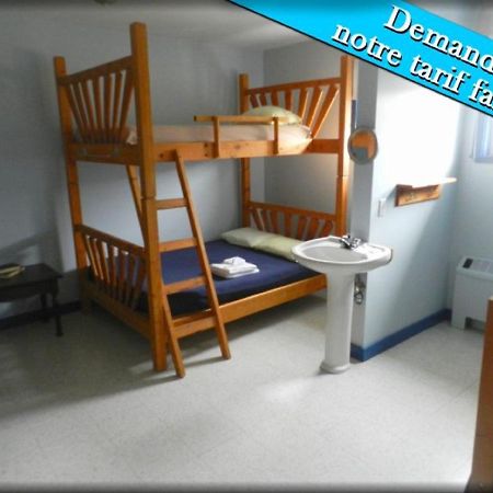 Auberge De Douglastown Gaspé Kültér fotó