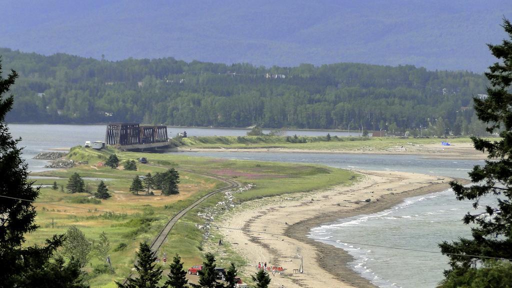 Auberge De Douglastown Gaspé Kültér fotó