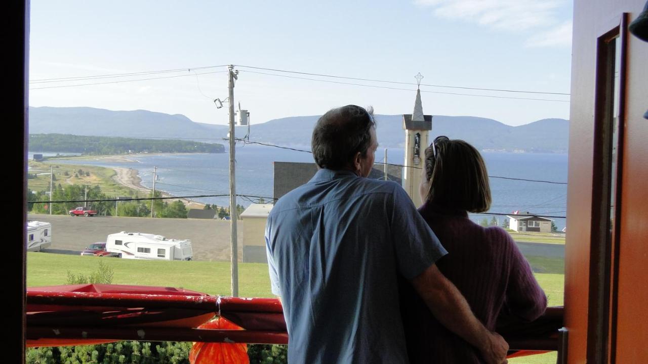 Auberge De Douglastown Gaspé Kültér fotó